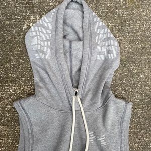 Under Armour grey hooded vest - size medium